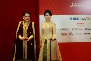 Pamerkan Indahnya Wastra Nusantara, Liliana Tanoesoedibjo Apresiasi Red Carpet Jagantara