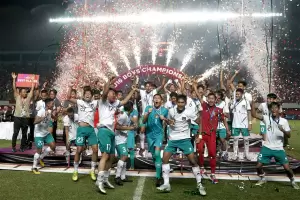 Jokowi Bangga Timnas Indonesia U-16 Juara Piala AFF U-16 2022