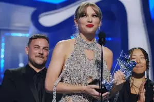 Taylor Swift Menangkan Best Long Form Video MTV VMA 2022, Kalahkan Billie Eilish