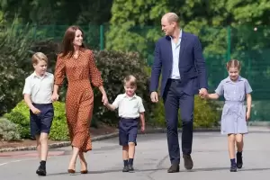 Pangeran William dan Kate Middleton Pertimbangkan Bawa Anaknya ke Pemakaman Ratu Elizabeth II