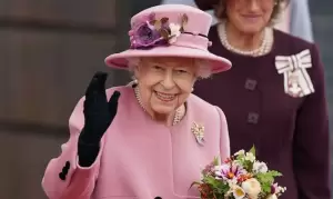 Kerajaan Inggris Rilis Foto Terakhir Ratu Elizabeth II Sebelum Meninggal, Wajahnya Jadi Sorotan