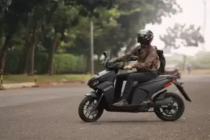 Bakal Wara-wiri di Jalanan Indonesia, Ini Kelebihan dan Kekurangan Sepeda Motor Listrik