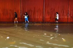 Hujan Deras, 8 Ruas Jalan di Jakarta Barat Tergenang