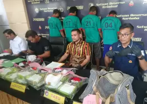 Polres Jakbar Tangkap 4 Pengedar Narkoba Jaringan Malaysia-Indonesia