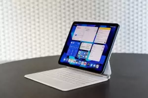Jadi Layar Pintar, Apple Akan Siapkan Dock Baru buat iPad