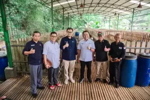 Wakaf Produktif Peternakan, Pegadaian Serahkan Bantuan Domba di Intani Farm Bogor