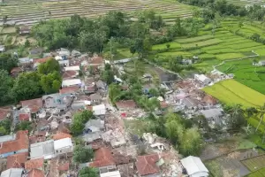 Menteri Basuki Minta Pemda Siapkan Tanah untuk Relokasi Rumah Korban Gempa Cianjur