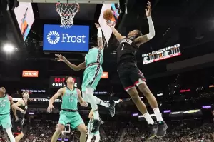 Hasil NBA 2022/2023, Jumat (9/12/2022): Padamkan Rockets, Spurs Putus 11 Kekalahan Beruntun