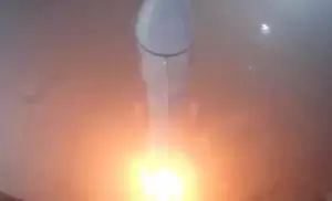 Roket Long March 6A China Hancur Jadi 350 Bagian di Luar Angkasa