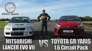 Toyota GR Yaris Kalahkan Mitsubishi Lancer Evolution VII di Atas Trek Sirkuit