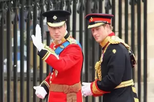 Pangeran Harry Ngaku Dibentak William di Depan Raja Charles III dan Ratu Elizabeth II