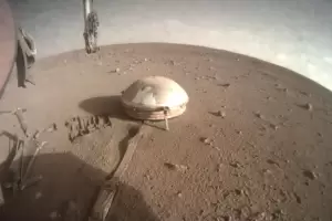 Robot InSight Sekarat Akibat Cuaca Ekstem di Mars