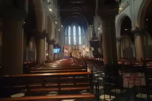 Misa Natal di Gereja Katedral Tetap Terapkan Prokes Covid-19, Jemaat Dibatasi 2.500 Orang