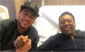 Neymar: Sepak Bola dan Brasil Terangkat berkat sang Raja, Pele Selamanya!