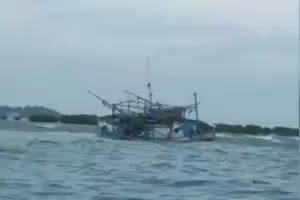 Cuaca Buruk, Kapal Nelayan Tenggelam di Perairan Kepulauan Seribu