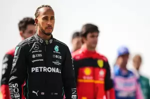 Tim Mercedes Jamin Masa Depan Hamilton di Formula 1