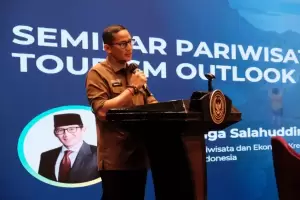 Pariwisata Dihadang Resesi dan Tahun Politik, Sandiaga: Don’t Worry, Bro!