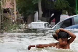 Hujan Deras, 21 RT di Jakarta Terendam Banjir