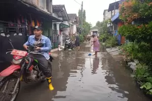 Hujan Deras, 455 KK di Taman Balaraja Tangerang Terdampak Banjir