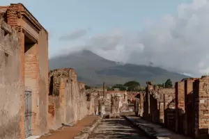 Terungkap! Kota Romawi Kuno Pompeii Hancur karena Letusan Gunung dan Gempa Dahsyat