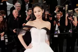 Muncul di Red Carpet Cannes Film Festival 2023, Begini Penampilan Jennie BLACKPINK