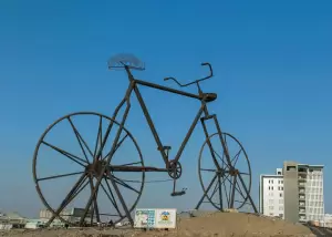 Viral Video Sepeda Nabi Adam di Jeddah, Intip Fakta di Baliknya!