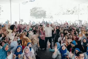 Ketika Sahroni Didorong Warga Maju Pilgub DKI Jakarta saat Kunjungan Reses
