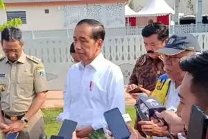 Disebut Dukung Salah Satu Capres 2024, Jokowi: Tanyakan ke Gibran