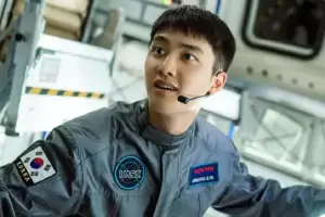 Di Balik Layar Film The Moon, D.O. EXO Kesulitan Jadi Astronot