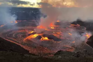 Gunung Berapi Kilauea Kembali Meletus Diiringi Semburan Lava Setinggi 24 Meter