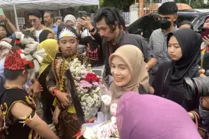 KDII Takjub Kepedulian Siti Atikoh terhadap Masyarakat Disabilitas