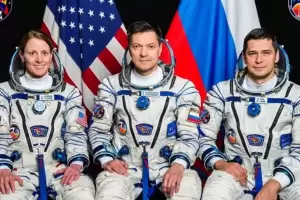 Kosmonot Rusia Pecahkan Rekor Waktu Terlama di Luar Angkasa