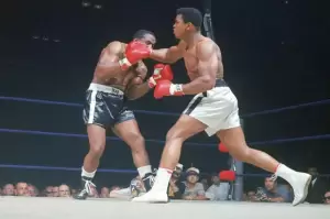 Sejarah Muhammad Ali Kalahkan Sonny Liston yang Guncang Tinju Dunia