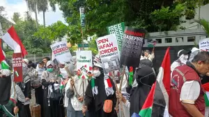 Aksi Bela Palestina di Kedubes Mesir, Desak Buka Perbatasan Rafah secara Permanen