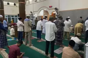 Besok Muhammadiyah Mulai Puasa, Masjid Al Manar Bekasi Gelar Salat Tarawih