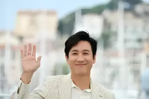 Oscar 2024 Beri Penghormatan Terakhir kepada Lee Sun Kyun
