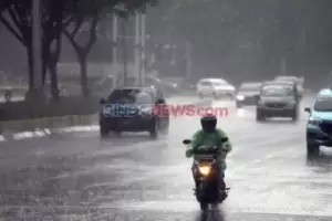 Prakiraan Cuaca DKI Jakarta Hari Ini, Waspada Hujan Disertai Angin Kencang