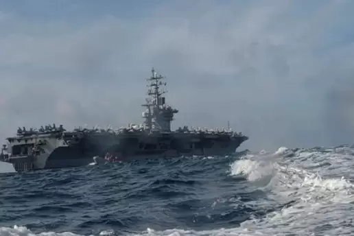 Kapal Induk AS Hadapi Pertempuran Nyaris Tanpa Henti Melawan Serangan Houthi