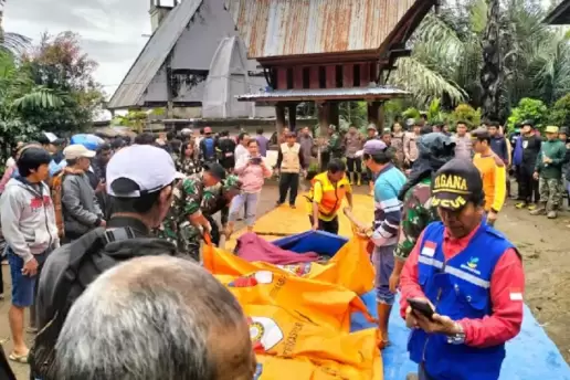 Longsor Kembali Terjang Tana Toraja, 18 Orang Tewas Tertimbun