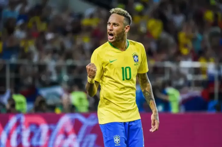 Neymar Hat-Trick Pemain Terbaik Brasil, Saingi Thiago Silva