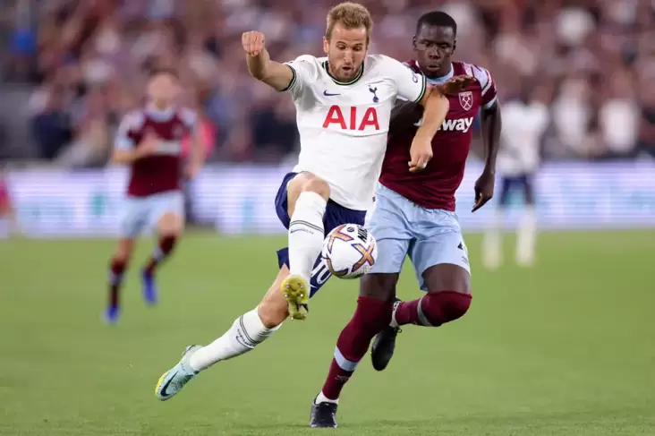 Hasil West Ham United vs Tottenham Hotspur: Spurs Kecolongan Gol Soucek
