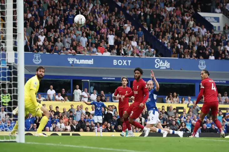 Hasil Everton vs Liverpool: Gol Neal Maupay Dianulir, The Reds Selamat dari Kekalahan