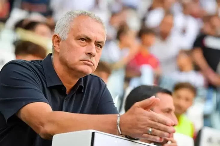 Sottil Gabung Guardiola dan Conte Beri Kekalahan Terburuk Mourinho di Liga