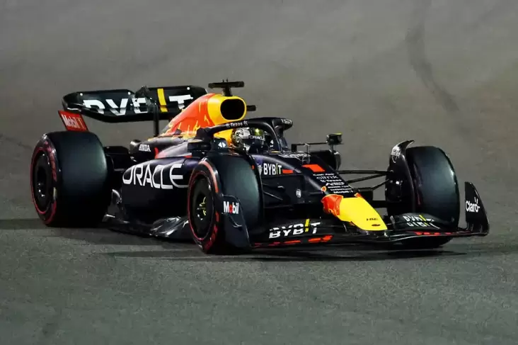 F1 GP Abu Dhabi 2022: Max Verstappen Ungkap Mesin Jet Daratnya Sempat Mati Sebelum Raih Pole