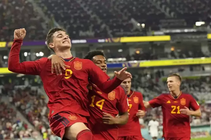 Gavi Pemain Termuda Ketiga Cetak Gol di Piala Dunia, Enrique: Dia Bakal Jadi Bintang