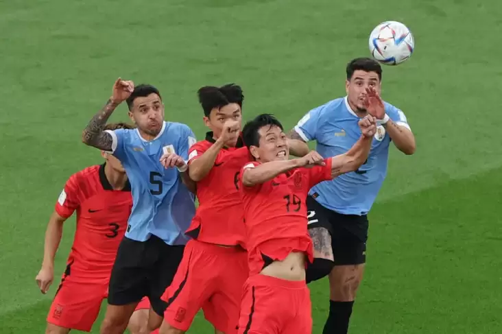 Hasil Uruguay vs Korea Selatan: La Celeste dan Taeguk Warriors Sama Kuat di Babak Pertama